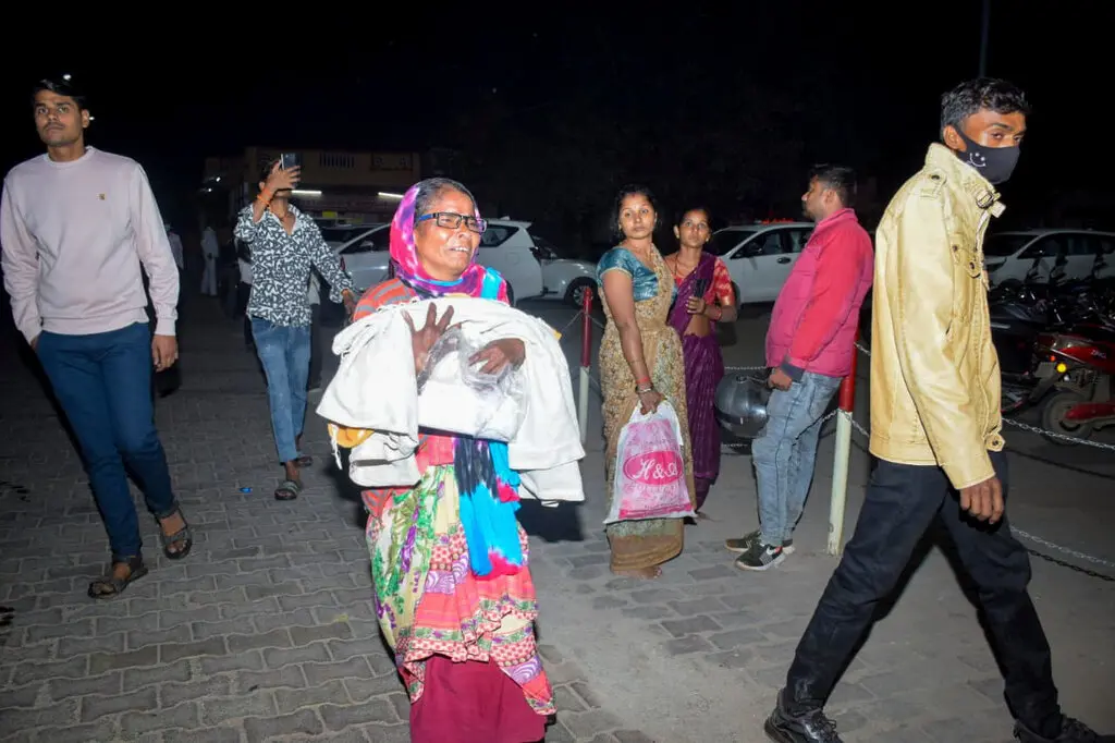 India Hospital Fire Kills 10 Newborn Babies by Pakistan News Beat