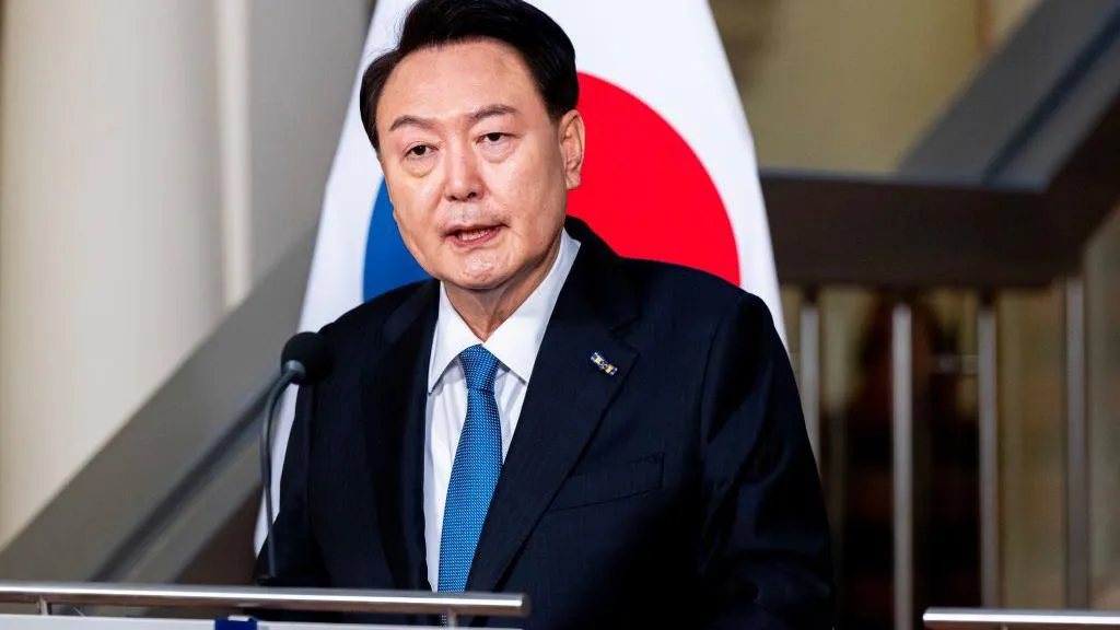 The president of South Korea commanded the arrest of the leader of his own political party.
