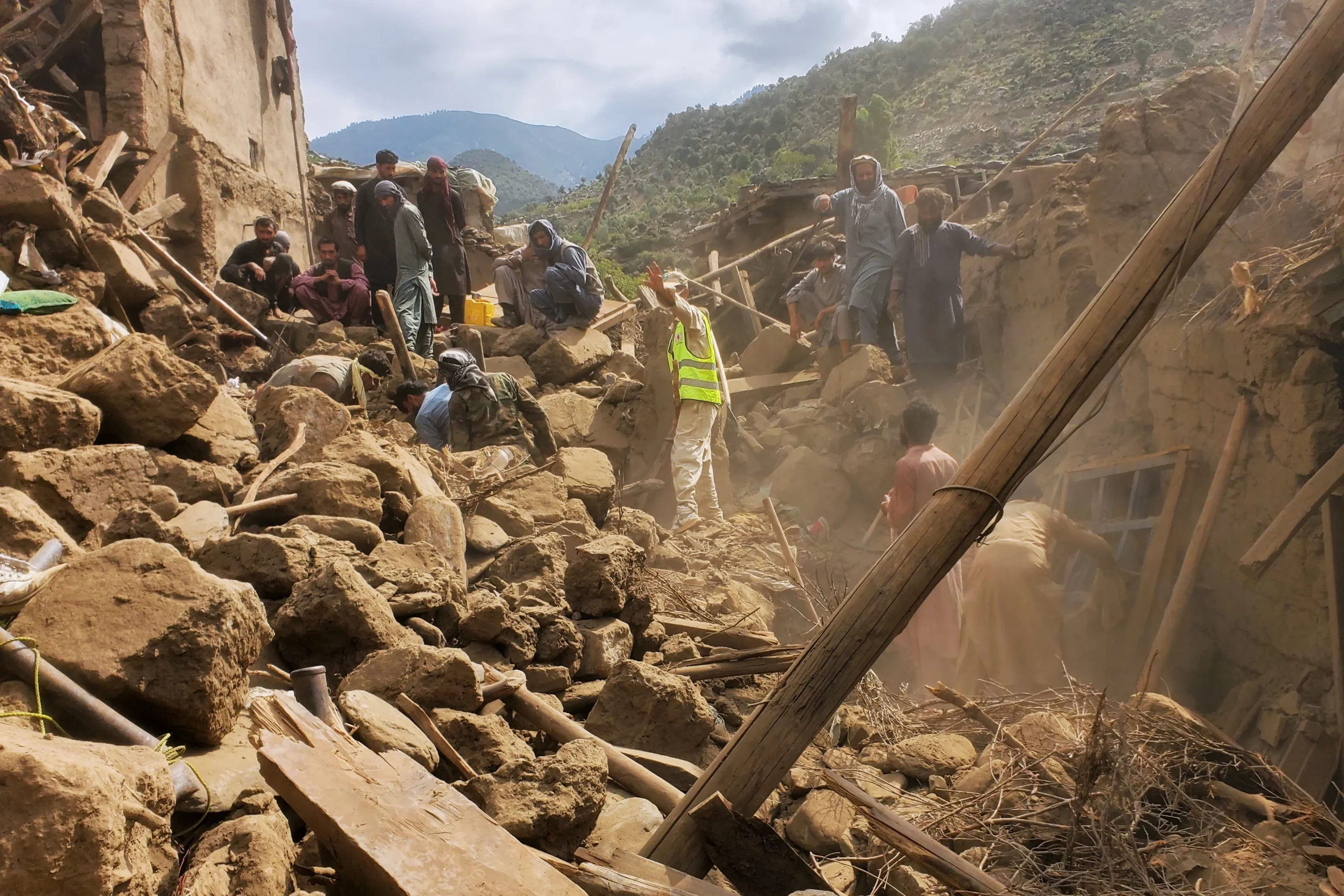 Over 1,400 Dead as Powerful Earthquake Devastates Eastern Afghanistan